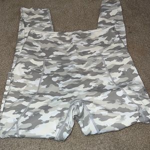 Aerie Camo Leggings